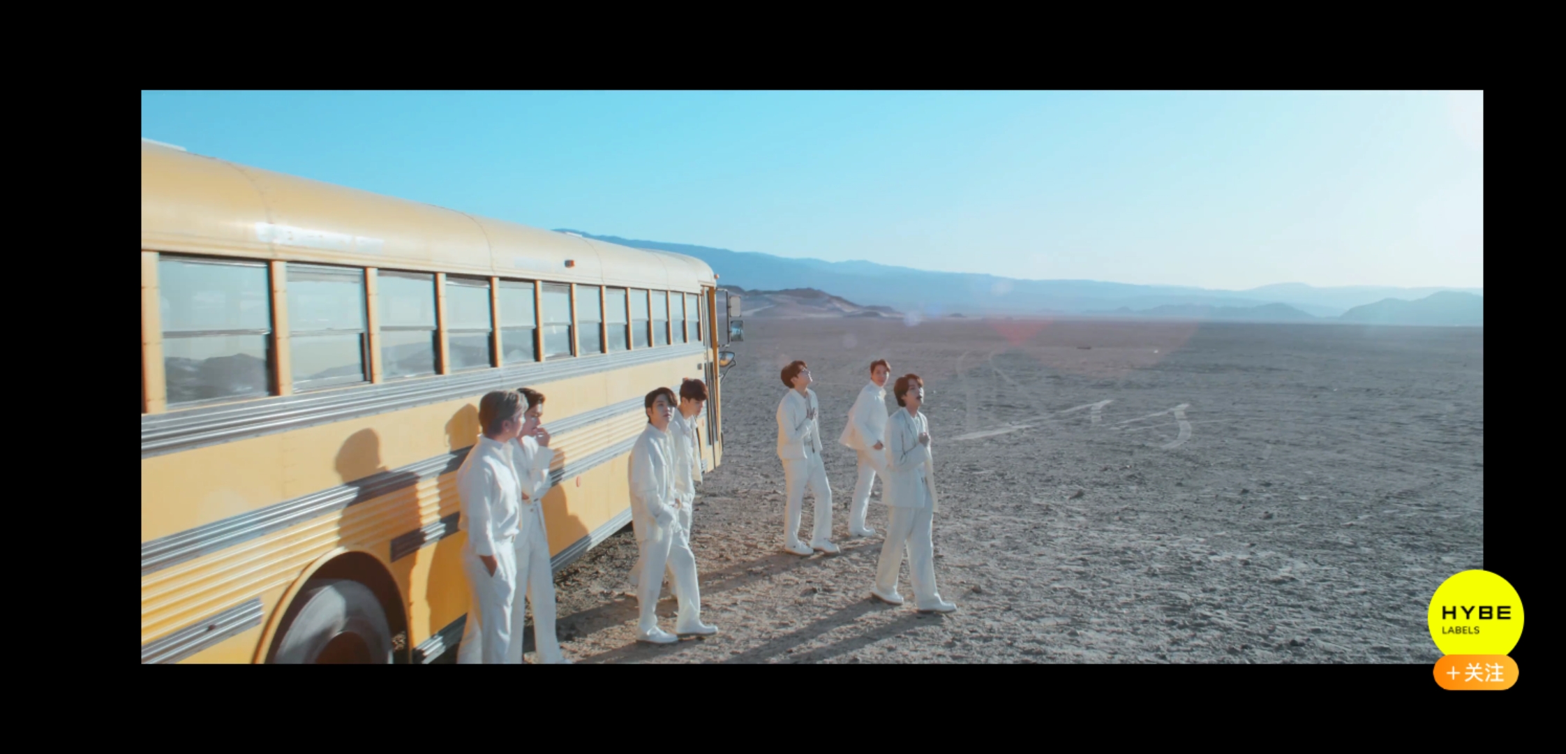 没出道就翻车？HYBE每个女团都不成，这魔咒是永远无法解除了？