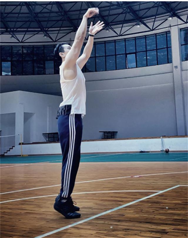 抗癌王伟怎么样了,患癌症练健美的王伟现在怎么样了