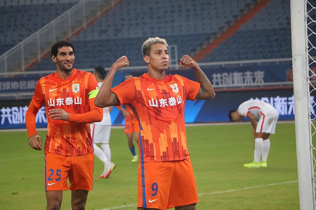 中超积分榜三镇对泰山,中超第十一轮武汉三镇对山东泰山