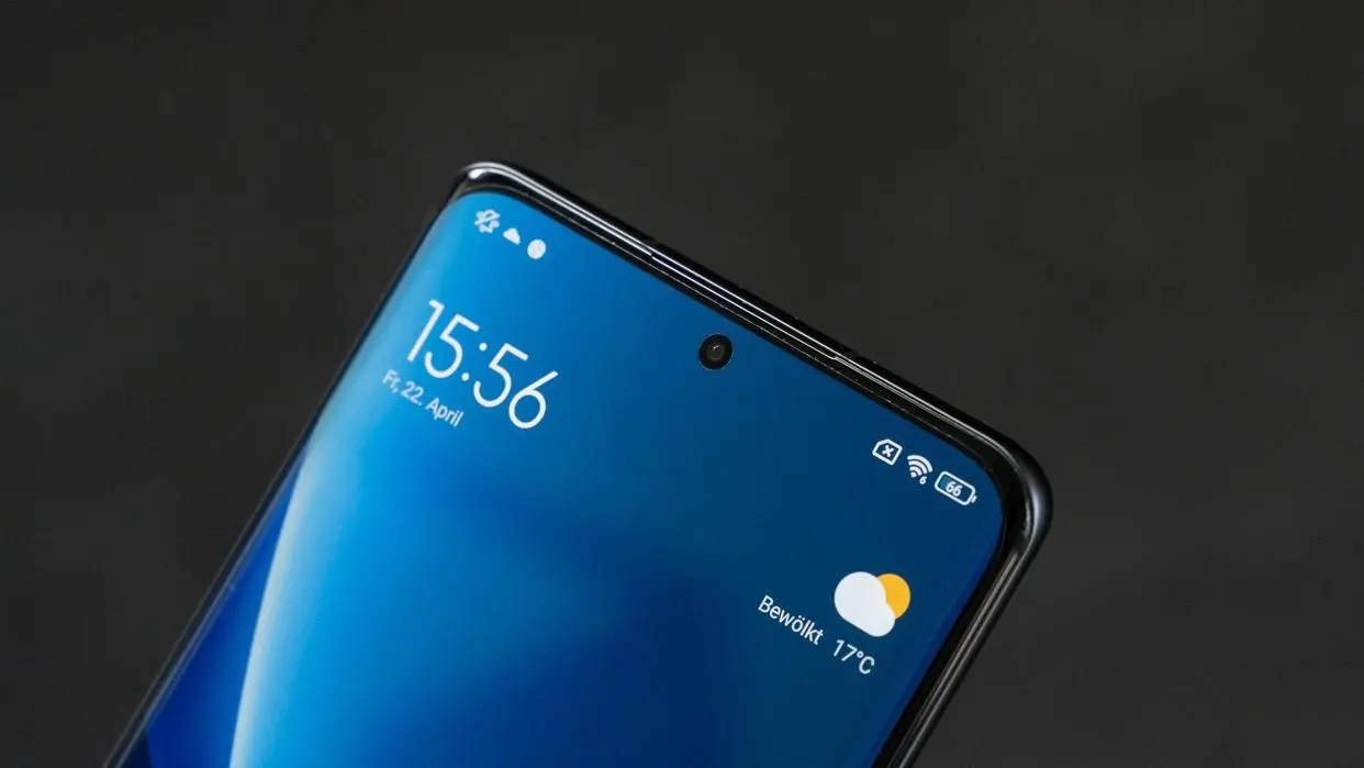 从3199元跌到2299元手机,从3199元降至2499元