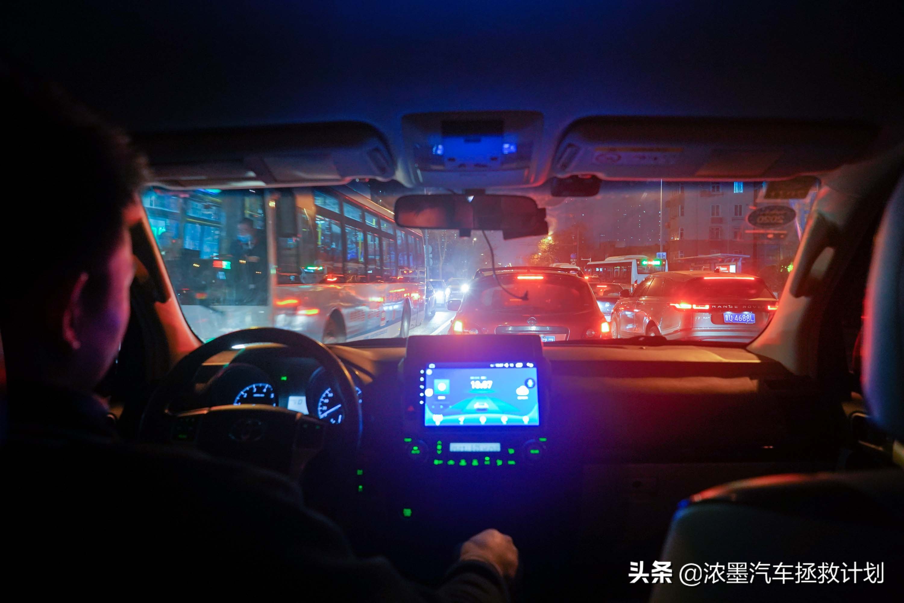 硬汉焕颜丰田普拉多续写越野传奇,修复翻新09年的丰田普拉多