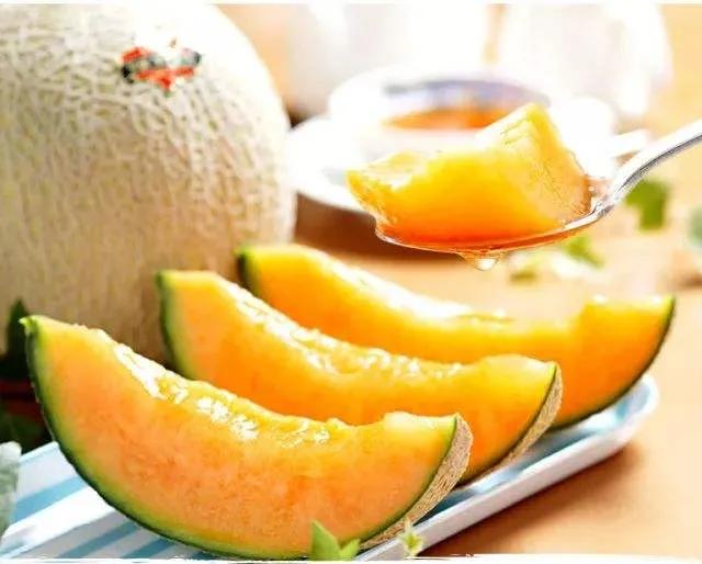 夕张王甜瓜多少钱一斤日本超市,夕张王甜瓜价格一个多少钱