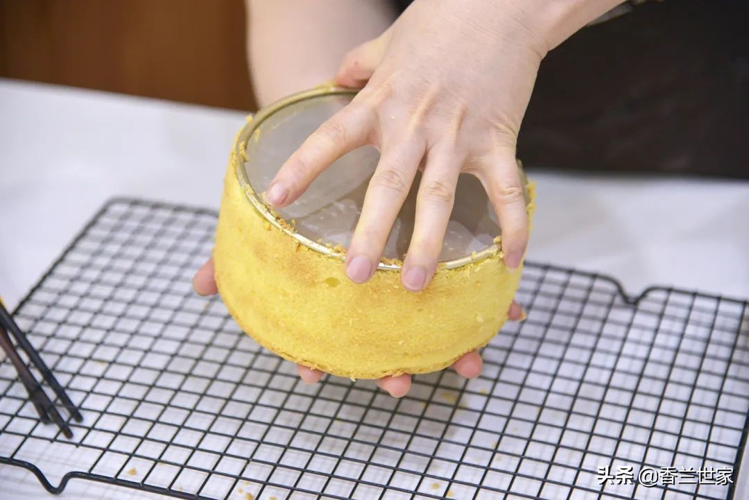 香兰纸杯蛋糕教程,香兰蛋糕制作教程