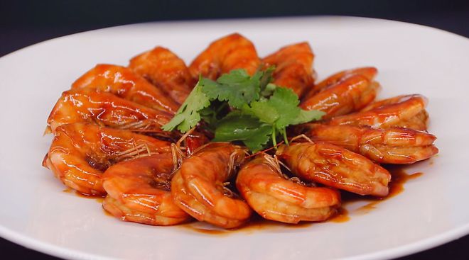 年夜饭必备的家常菜虾的寓意,年夜饭虾做法健康