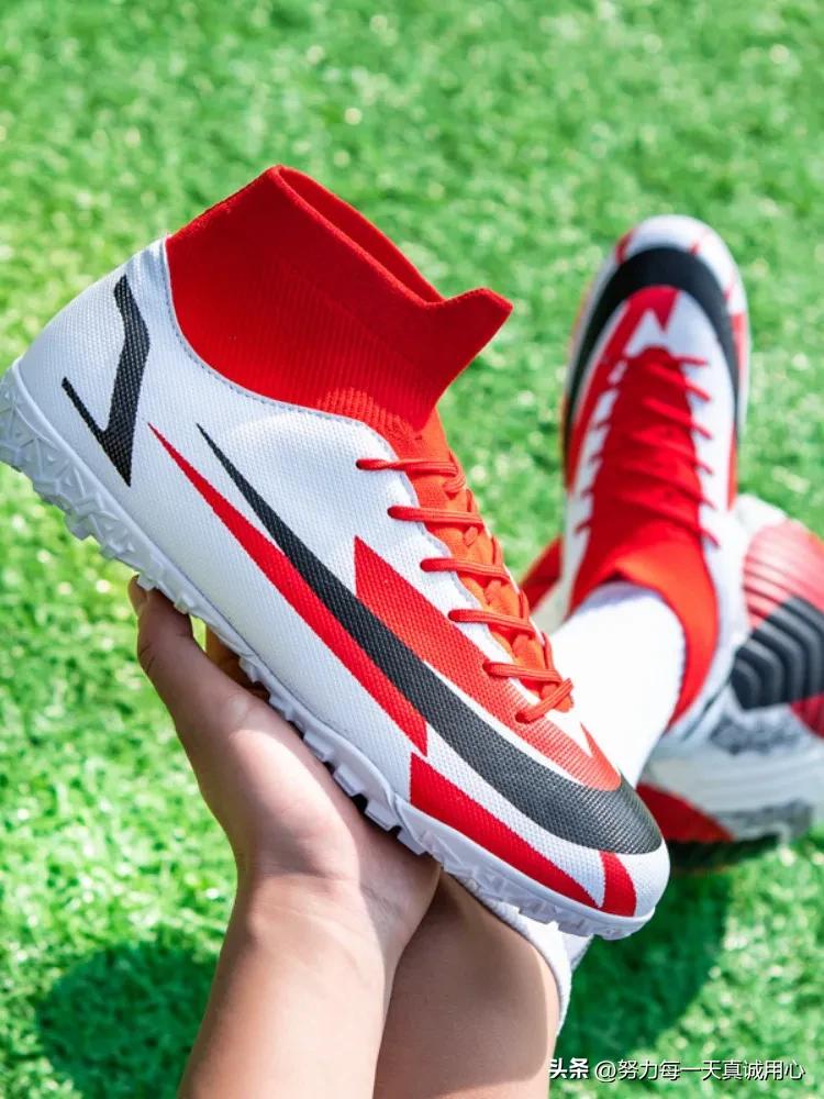 2023足球鞋新款推荐,纽巴伦2023年新款