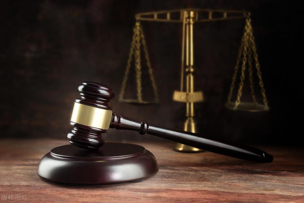 仅有欠条和微信聊天记录能起诉吗,只有欠条和微信聊天记录怎么起诉