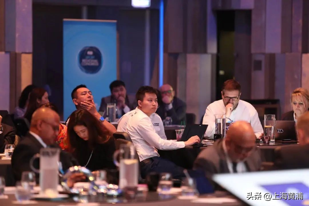 馨发现｜在毕业季，听听创业者周小徐的故事