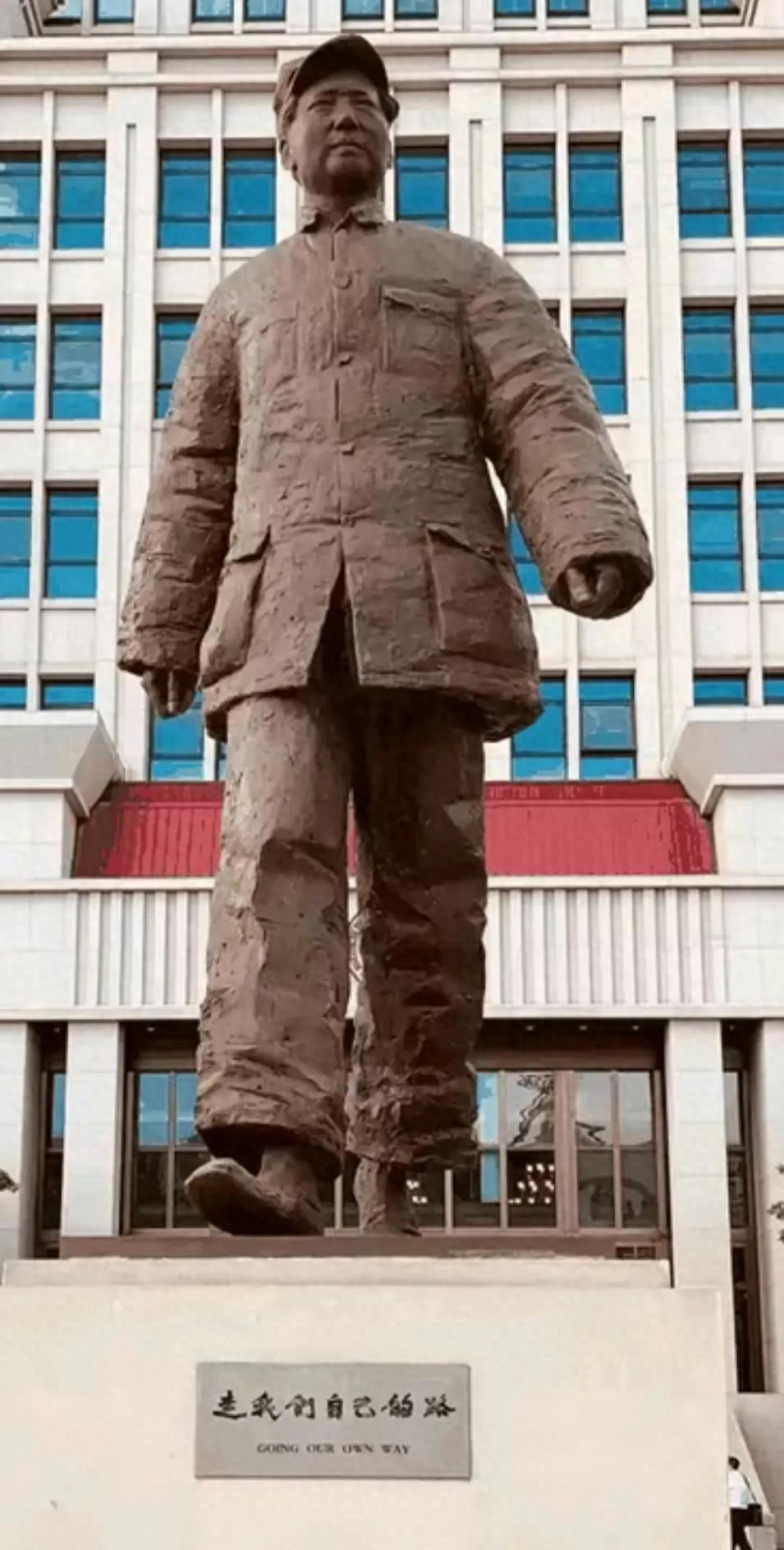 涓浗绗竴鏉戞渤鍗楀崡琛楁潙,鎺㈣娌冲崡绗竴鏉戝崡琛楁潙