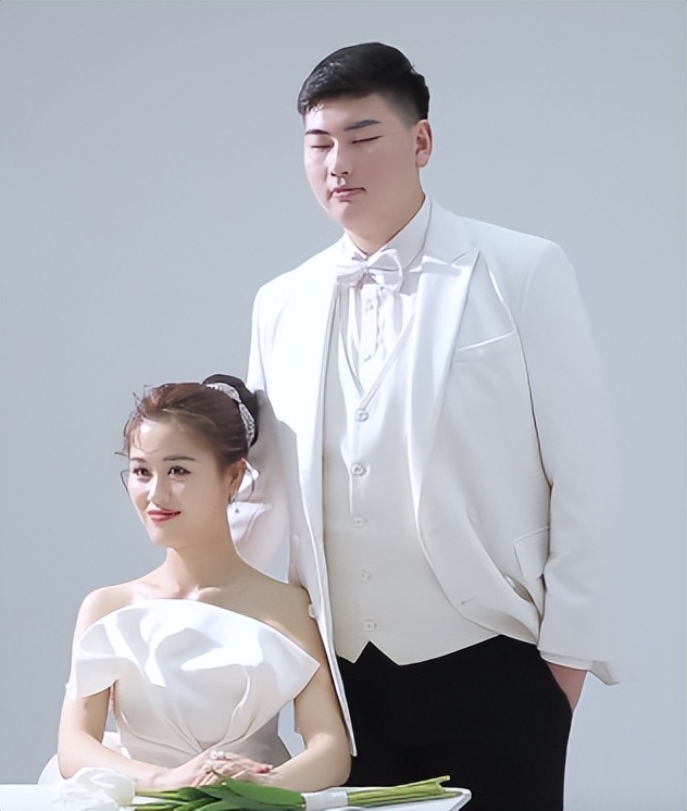 陈萌婚后挥霍无度,购买一整套宝格丽首饰,单条项链价值两万多