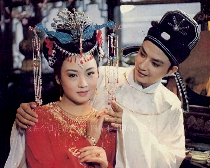 丹凤眼的帅哥合集,好看的丹凤眼男星