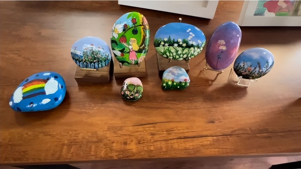 河北秦皇岛：小小石头画出“小清新”