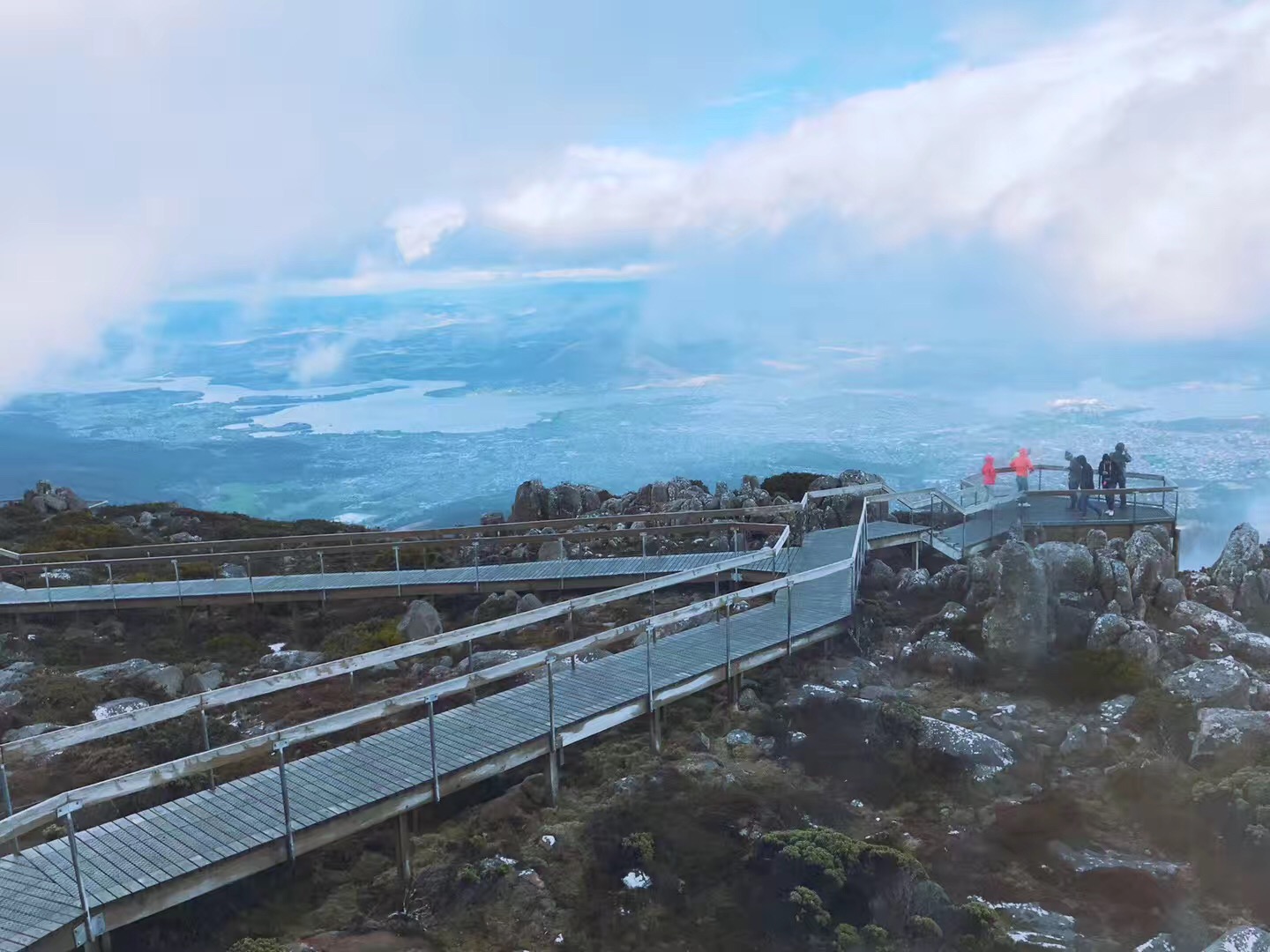 赴日本留学的费用,赴日留学可以带多少现金