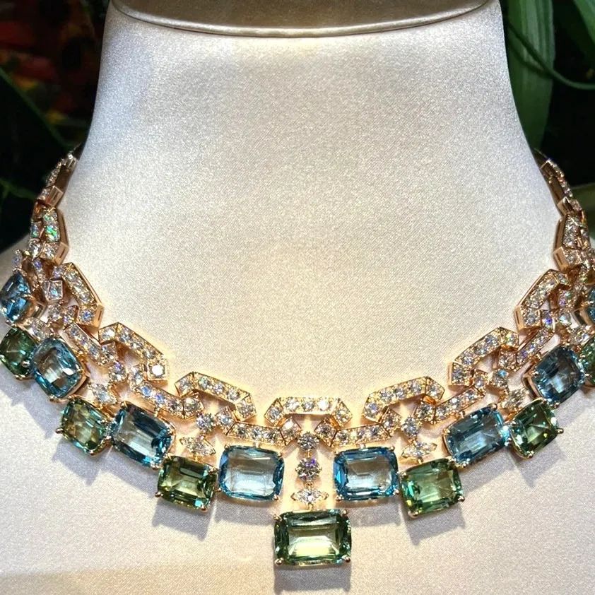 宝格丽明星珠宝晚宴直播,宝格丽晚宴明星珠宝价格