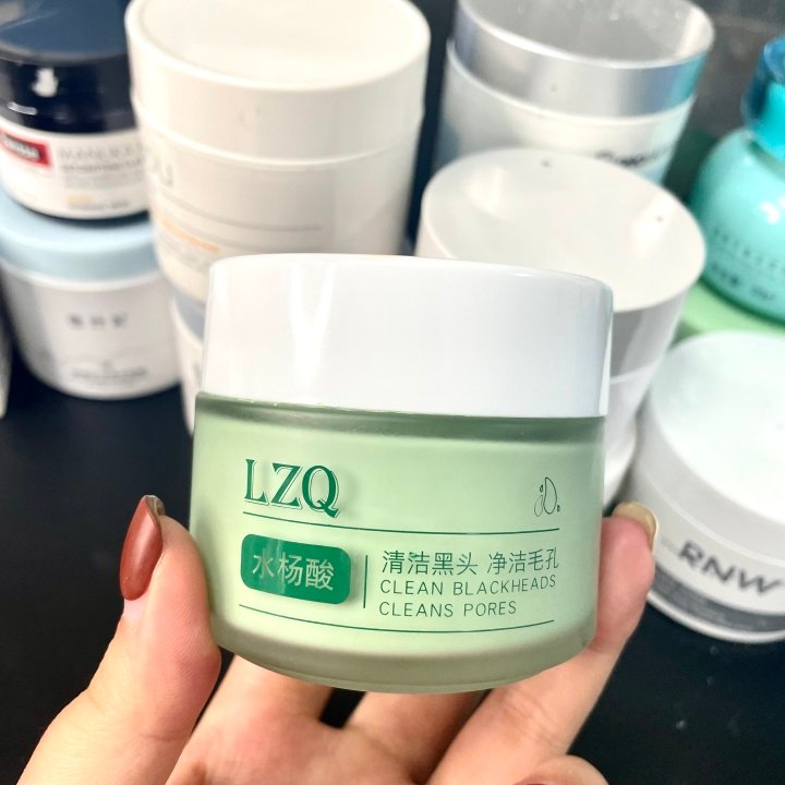 治疗毛孔粗大黑头的面膜,黑头用撕拉面膜毛孔粗大