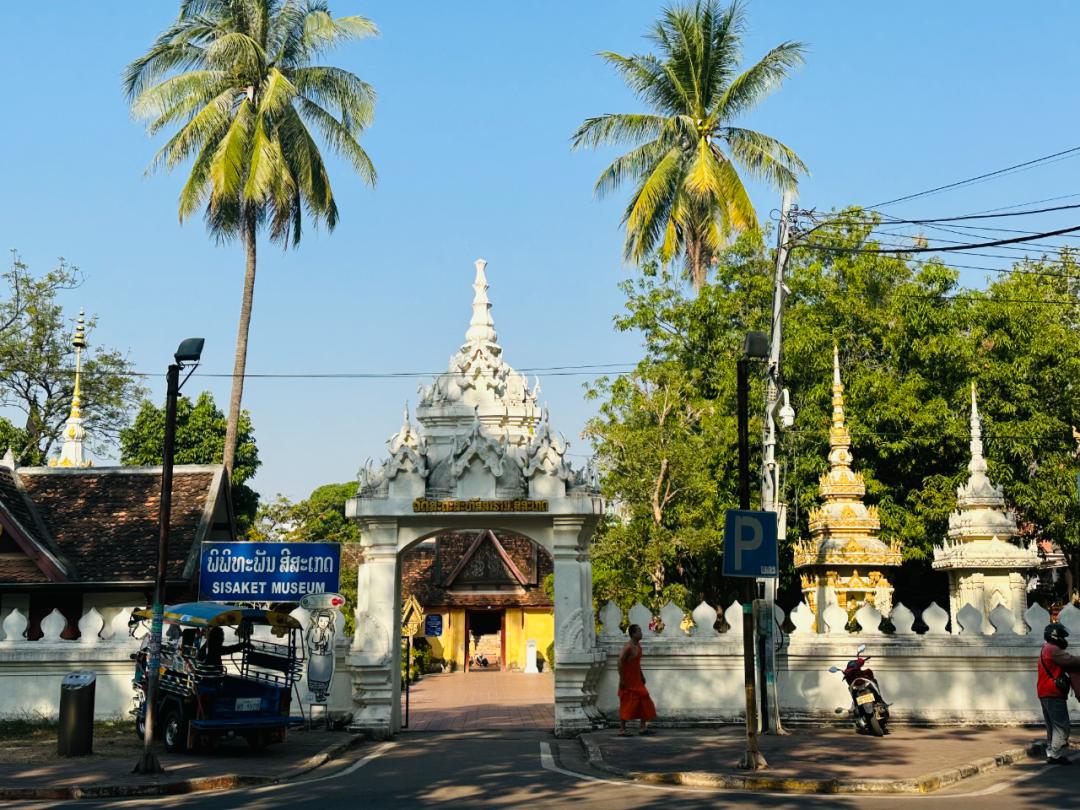 老挝首都万象相当于中国哪个城市,老挝的万象之城