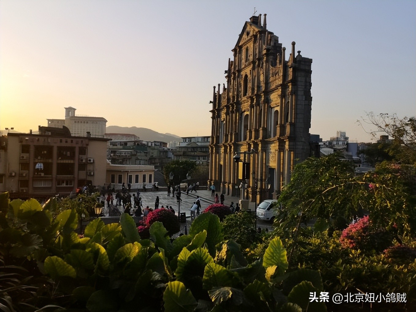 澳门值得去的三个地方 (澳门必去的一条街)