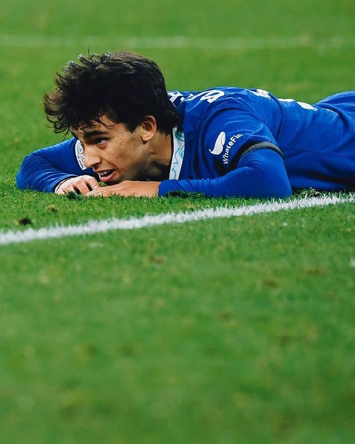 逗妹吐槽：在英超，曼家看上的冠军，早晚都得是曼家的！