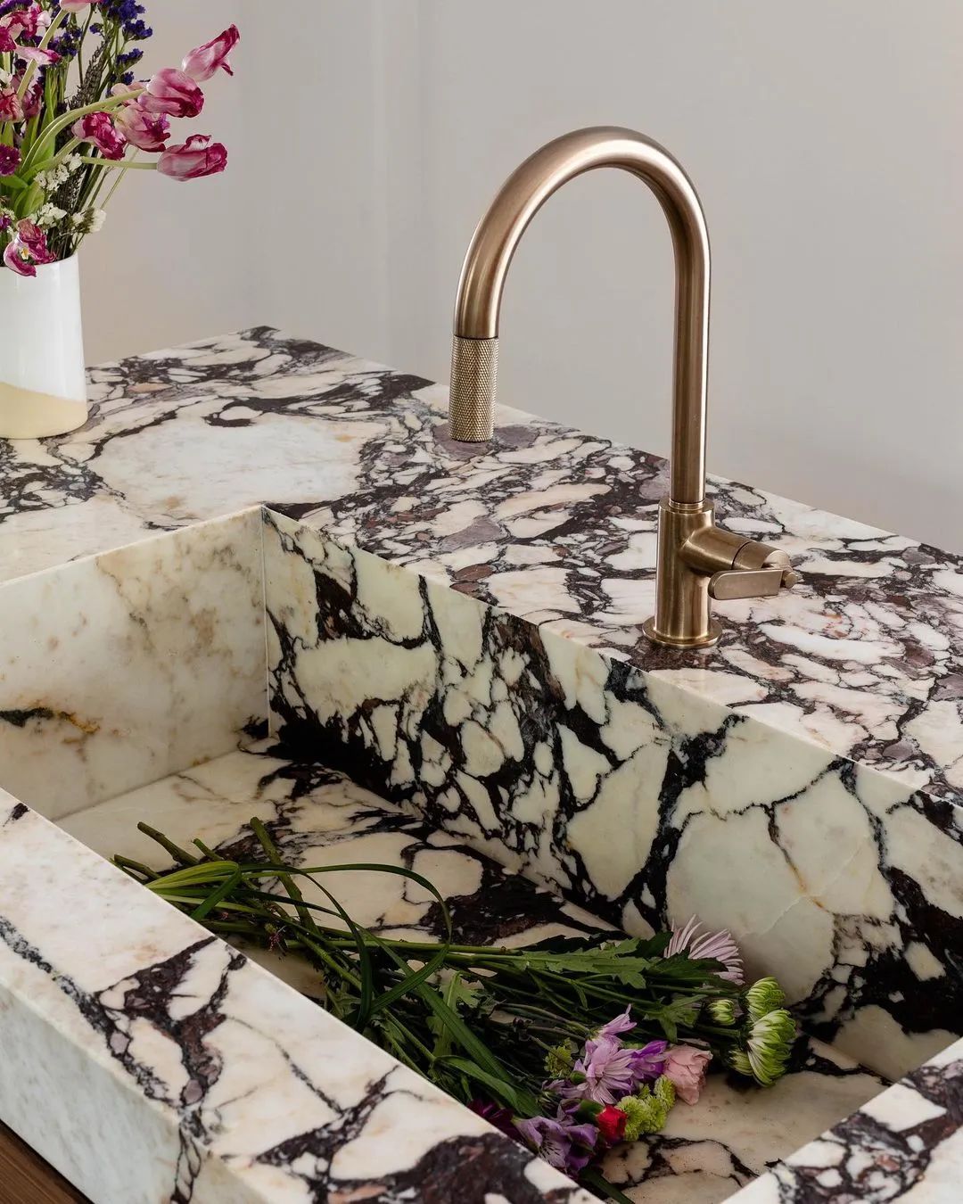 600w人都爱！室内设计师转型时尚博主后，网友：家比穿搭好看