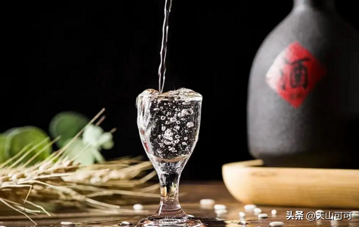 喝酒是喝50度还是喝55度好,喝酒喝45度还是52度对身体好