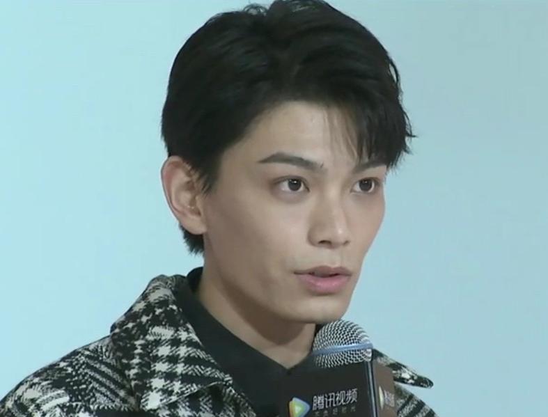 男明星新一波丑照,最好看的男明星丑照