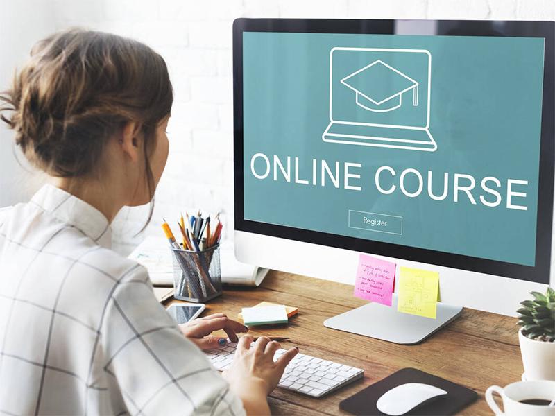 家有初中生，如何在疫情居家期间让孩子学习弯道超车？