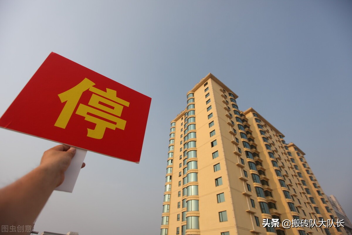开发商躺平！建筑行业内卷！2022年后半年，行业发展有无转机？