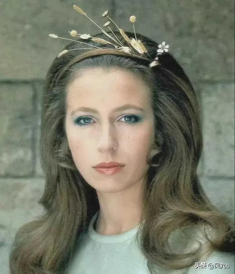 安妮公主性格冷酷,安妮公主穿旗袍比凯特有气质