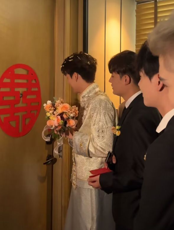 韩安冉买劳斯莱斯的视频,韩安冉婚礼完整过程