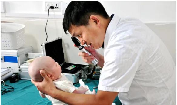 孩子近视严重怎么护眼,美国孩子近视都是怎么治疗的