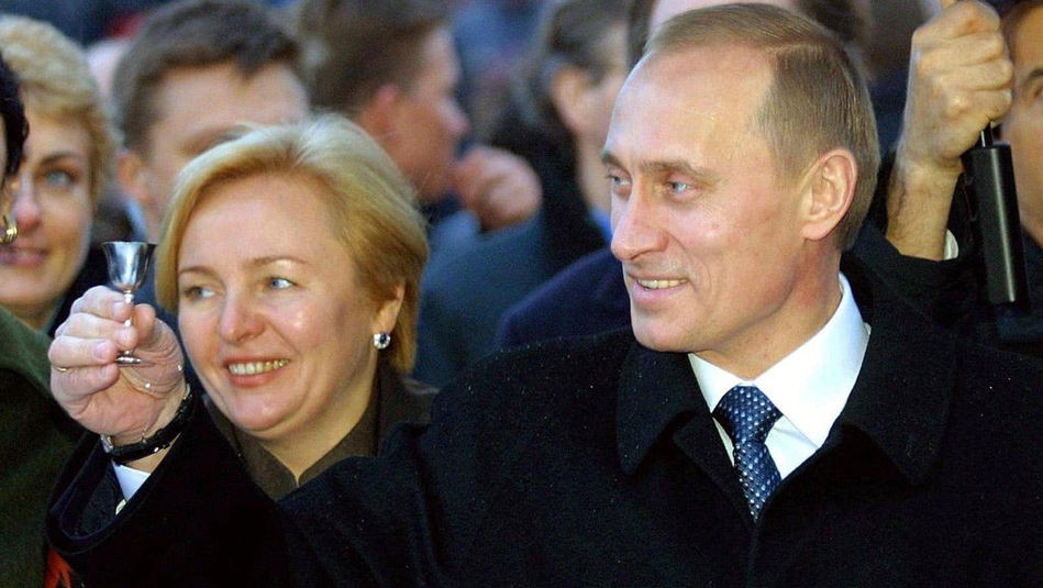 普京最困难时期,普京失业时多大年纪