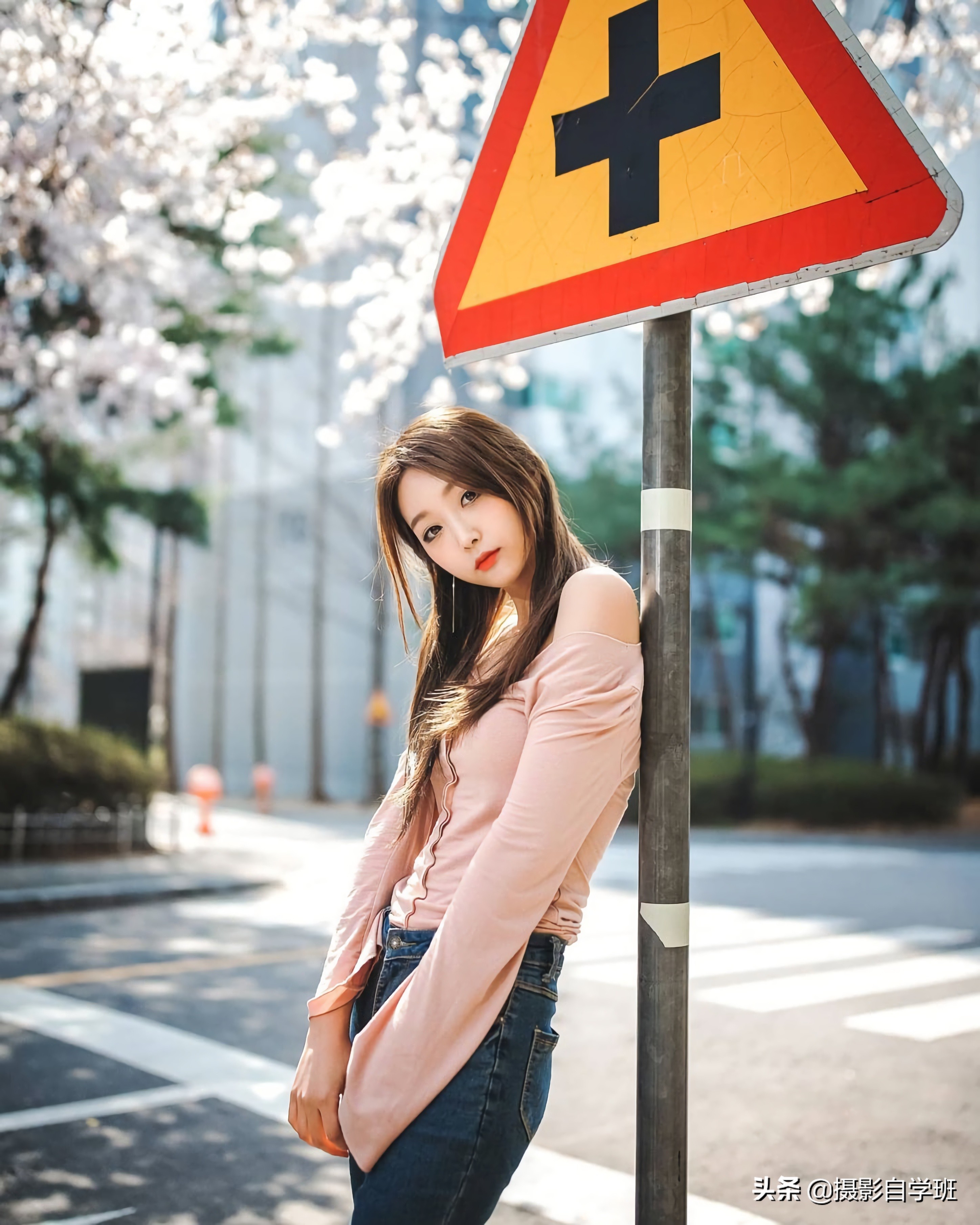 8个摄影摆姿技巧拍照不求人,拍照片不求人8个摄影摆姿技巧