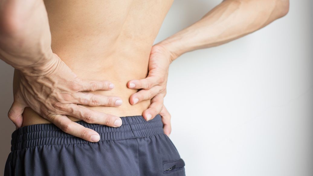 腰痛是什么原因引起的及治疗方法,腰痛的9大症状要当心腰疼的原因