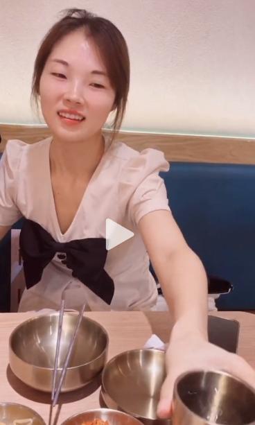 浙江一漂亮姑娘嫁给90后小伙,山东小伙花5000元娶朝鲜姑娘