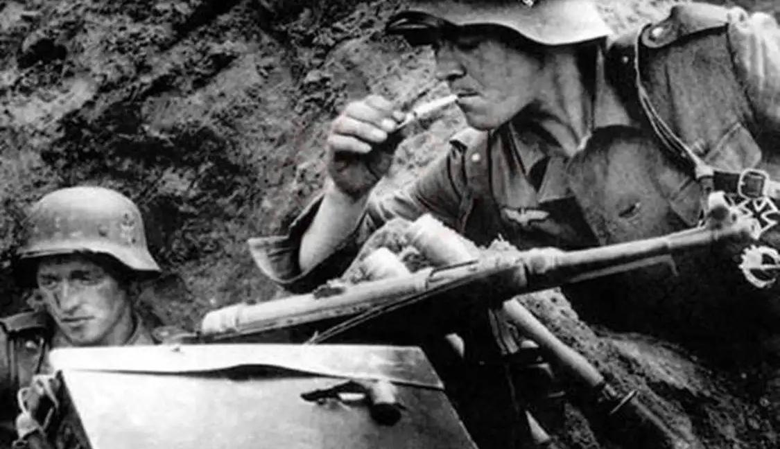 10元烟和20元烟哪个害处大,抽几块钱的烟和15块的烟有区别吗