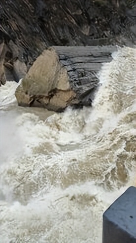 成都香格里拉十日游,昆明大理丽江香格里拉六日游报价