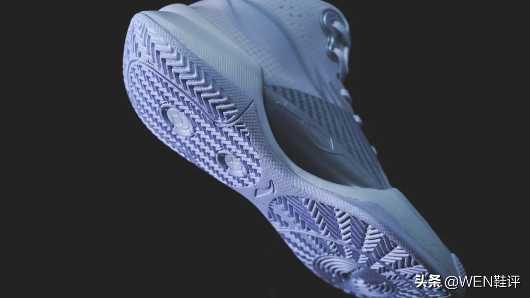 超轻2022v2蓝色开箱,超轻2022值得入手么