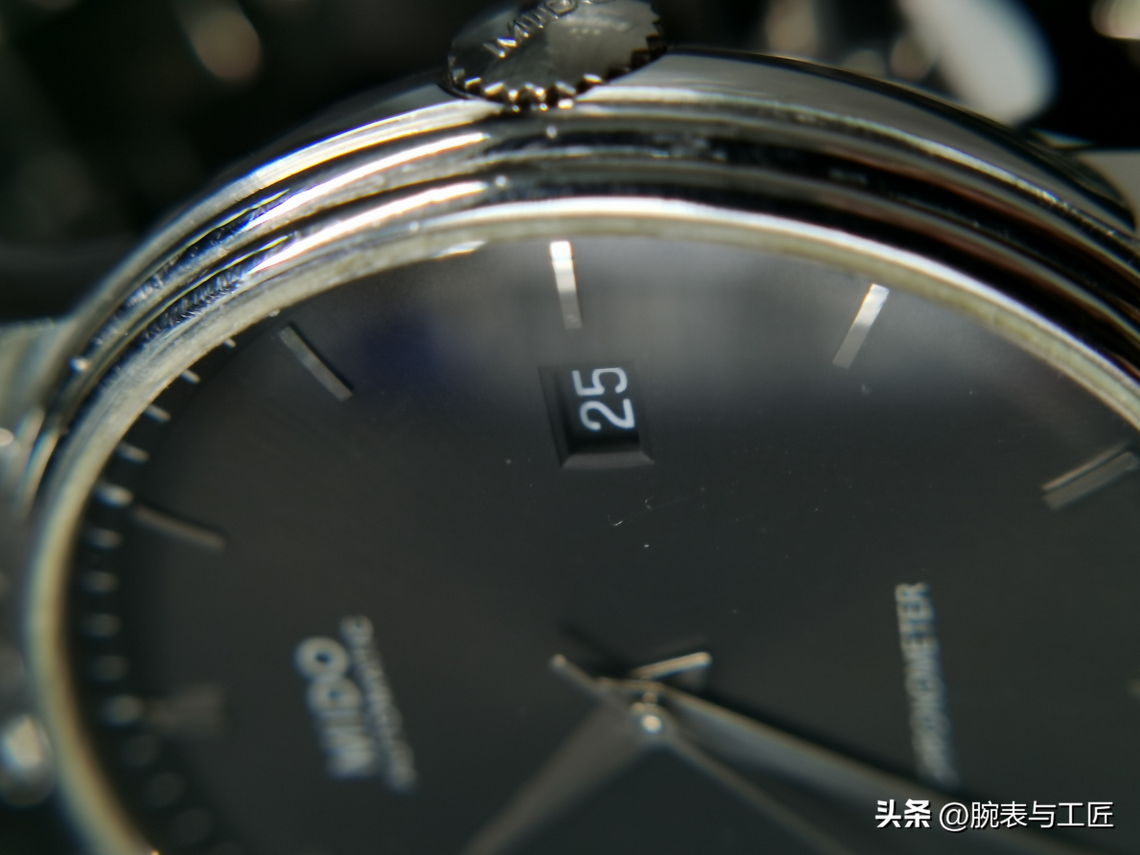 实表鉴赏丨颜值即正义，9000入手的正装“小名匠”，到底值不值？