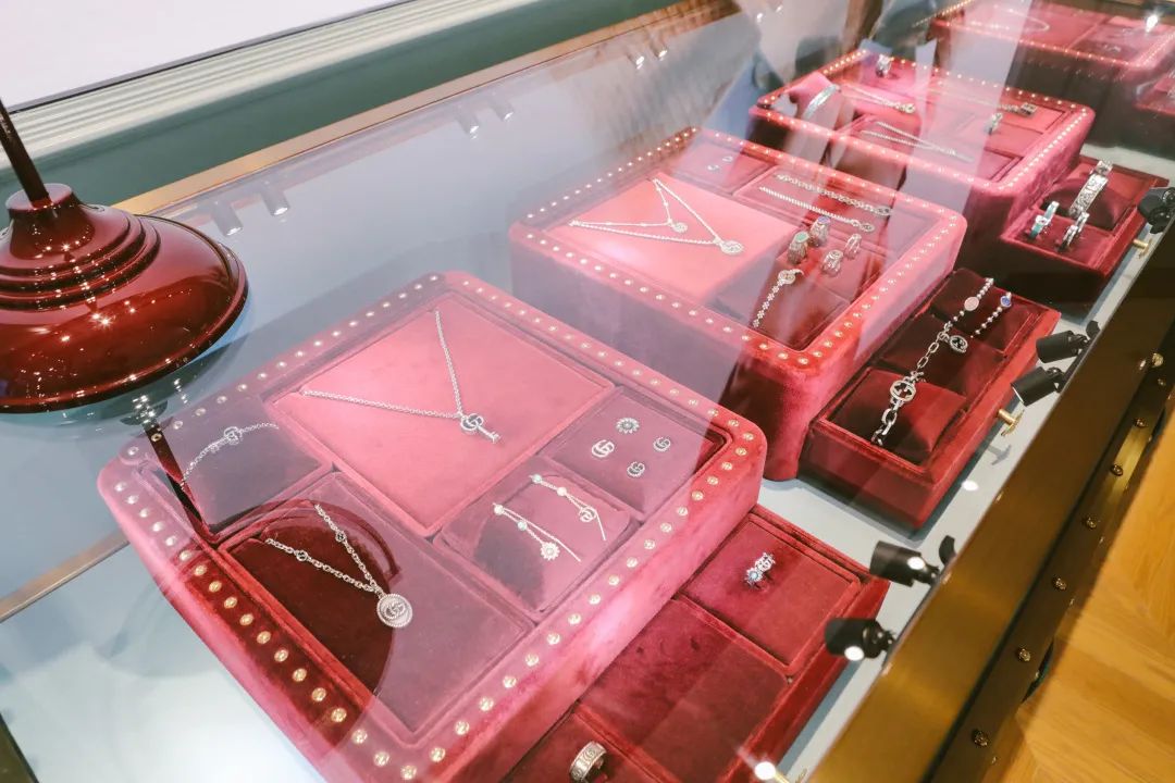 七夕珠宝节闪耀来袭、美妆满1000送100，和开元一起悦享浪漫！