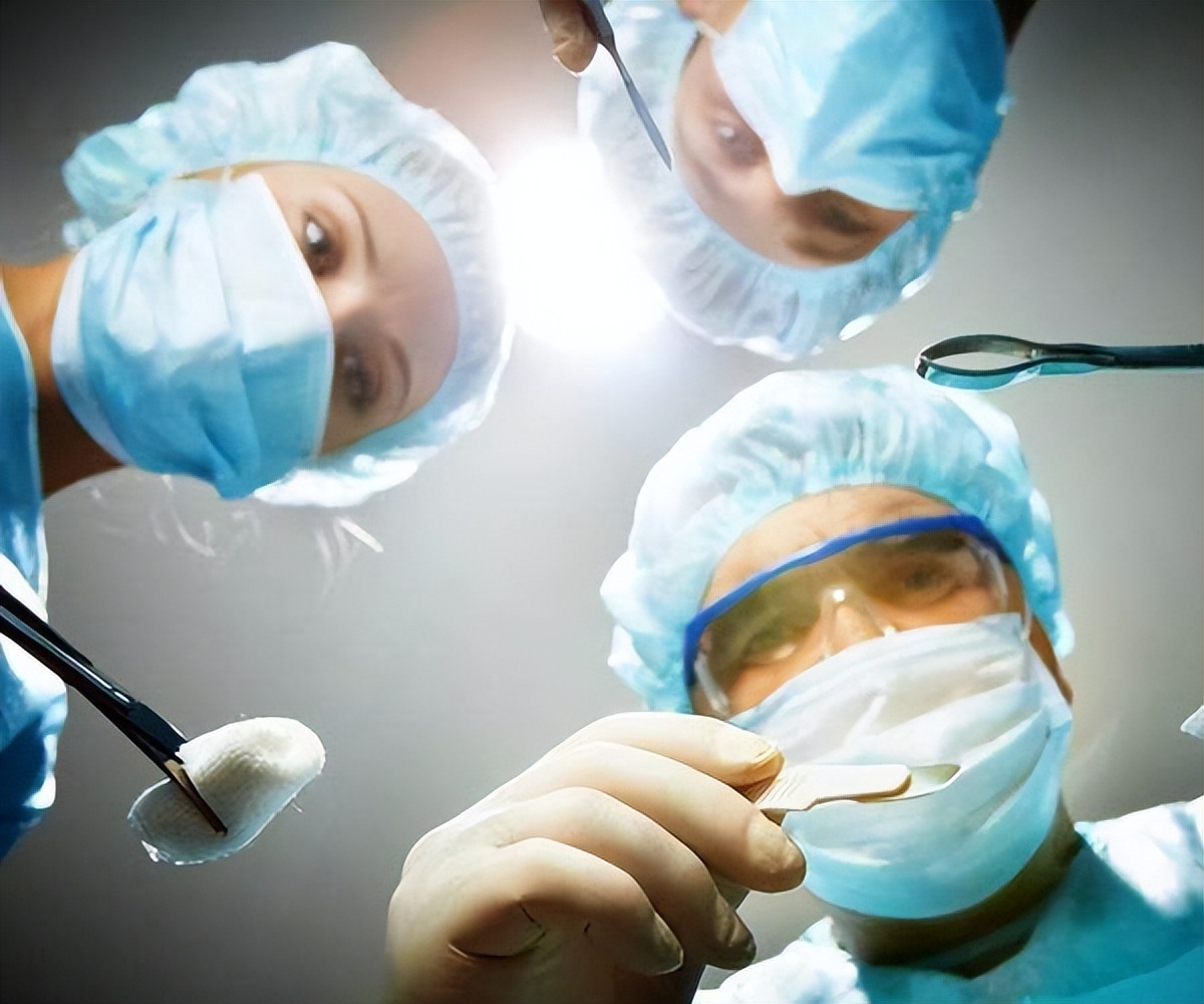 乳腺囊肿有肿块怎么办,乳腺增生囊肿疼痛严重怎么办