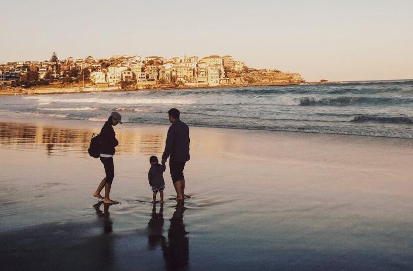 一个医学科普视频,医学科普一男一女