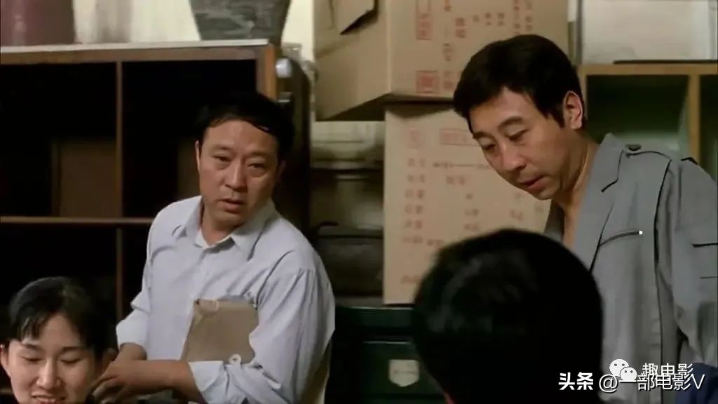 穷人不配存在，这才是最大的讽刺《没事偷着乐》