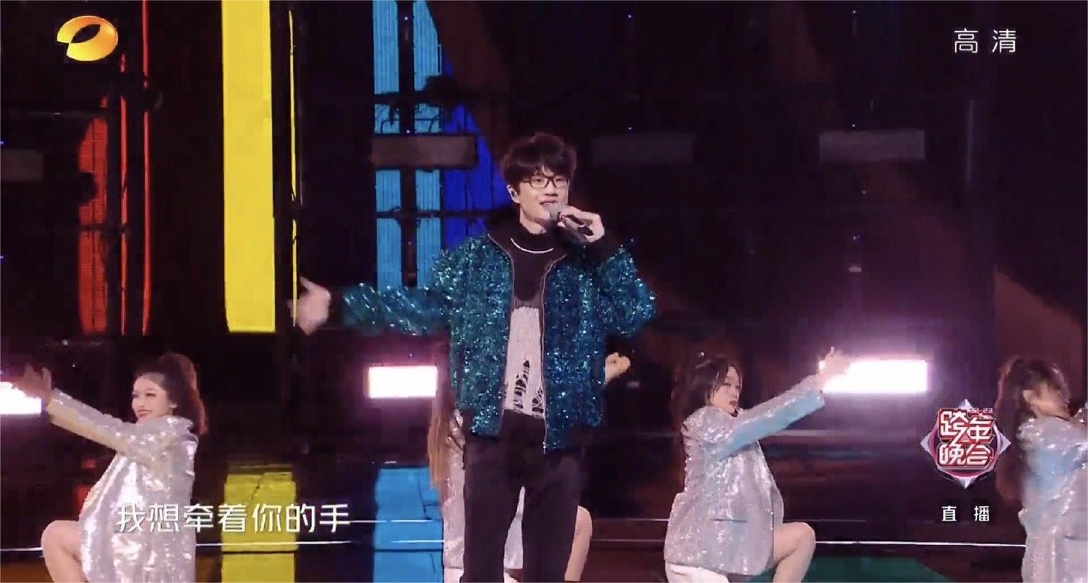 湖南卫视跨年晚会2024有许嵩吗,许嵩湖南跨年演唱会开场介绍