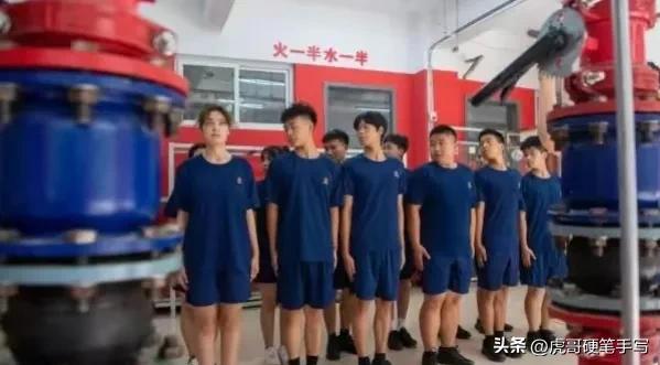 大学毕业后应该去考研还是工作,毕业生是就业还是考研如何选择