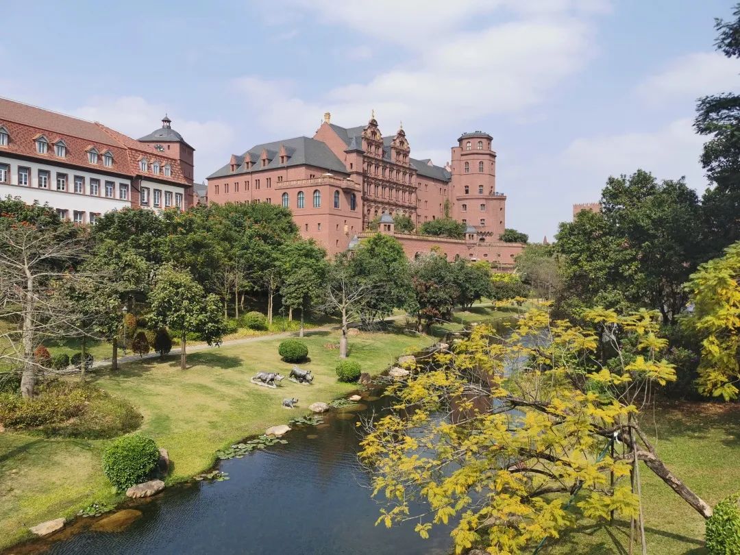 走进华为||学习数字化转型“智”胜之道