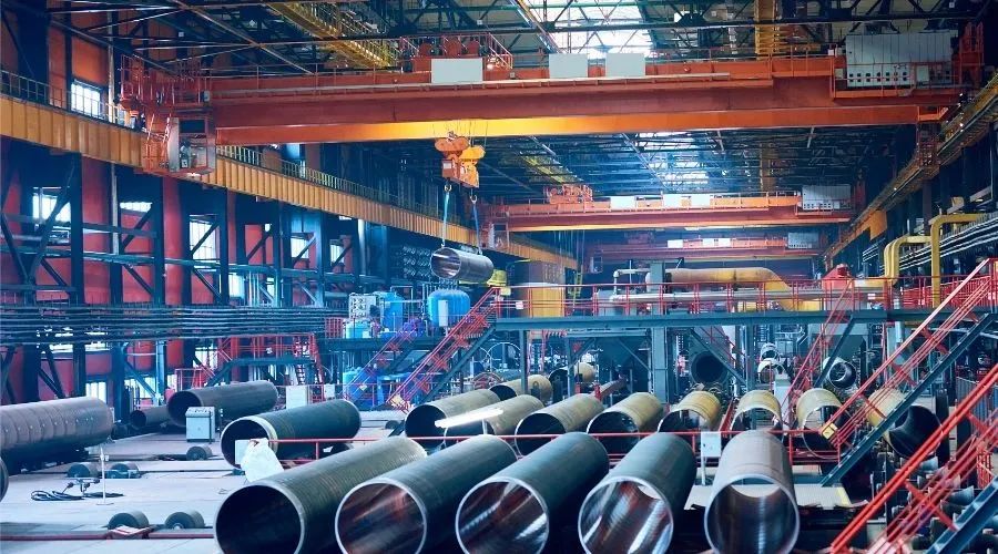 亏损802亿，负债4.4万亿，风吹过半夏，能否吹向钢铁行业的春天？