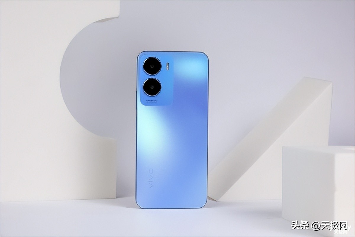 vivoy35满电可以用多少时间,vivoy35充满电多久