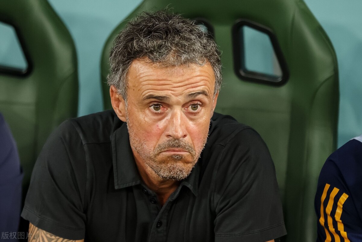 桑托斯c罗替补的原因,桑托斯c罗比赛