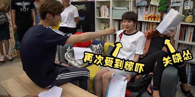 鹿晗关晓彤自交往以来备受争议,鹿晗关晓彤公开恋情前的回顾