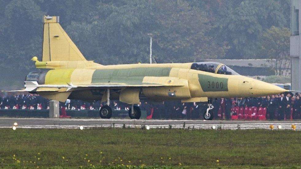 巴基斯坦歼10c战机vs土耳其f16,美国f16战斗机和歼10c