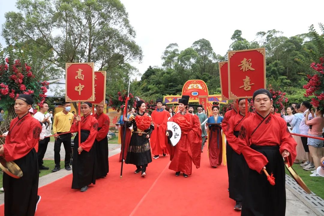 状元及第！文、武状元@小心头-小意头巡游东莞观音山，现场送喜